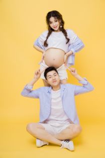 一種孕照 一見傾心 它屬于我們 照片 一種孕照 一見傾心 它屬于我們 圖片 一種孕照 一見傾心 它屬于我們 素材 wed114美圖