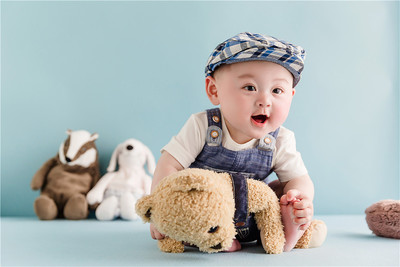 藍鯨兒童攝影 記錄寶寶周歲成長的珍貴瞬間