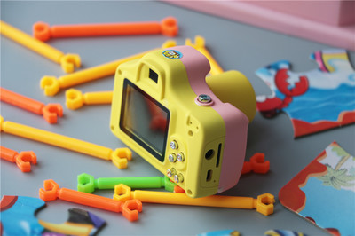 兒童數(shù)碼小單反在手，還有什么比拍照更有趣